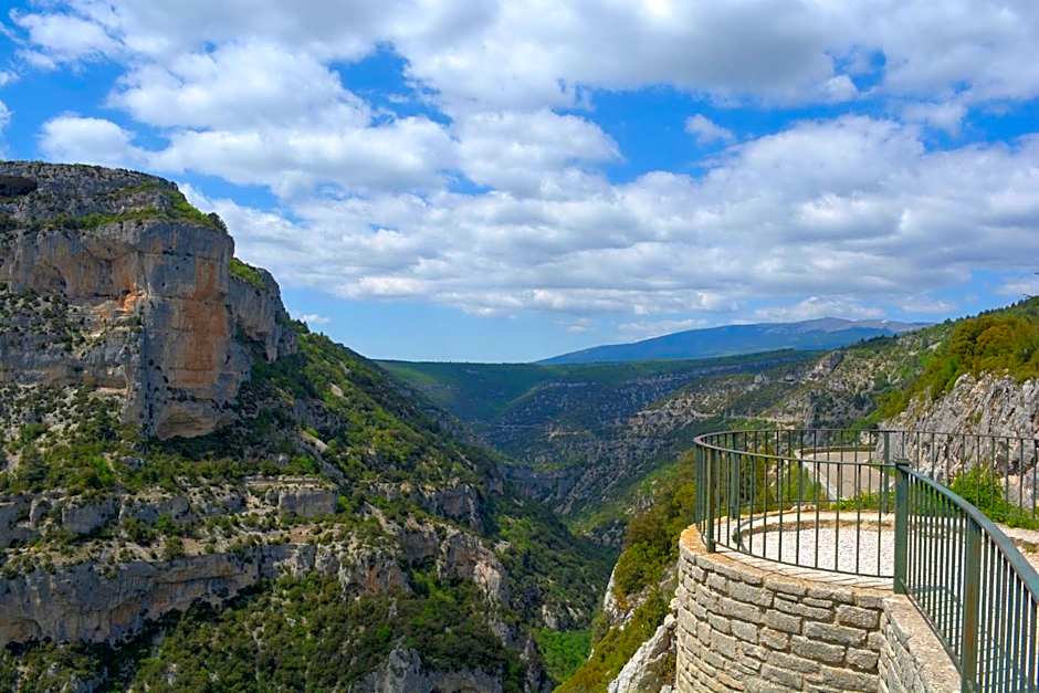 Le Nesk Ventoux - Hotel