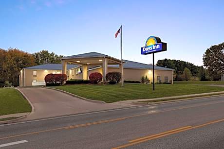 Days Inn by Wyndham Hillsboro