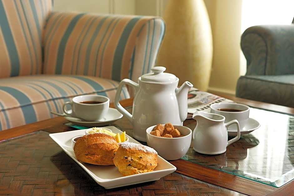 Walter Raleigh Hotel