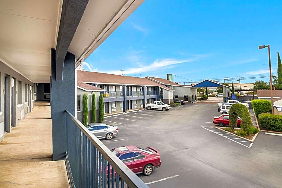 Quality Inn Near Lake Marble Falls