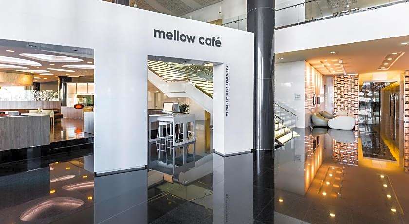 Adagio Abu Dhabi Al Bustan Hotel