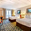 Travelodge by Wyndham Niagara Falls at the Falls
