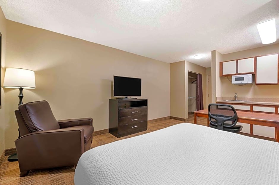 Extended Stay America Suites - Dayton - Fairborn