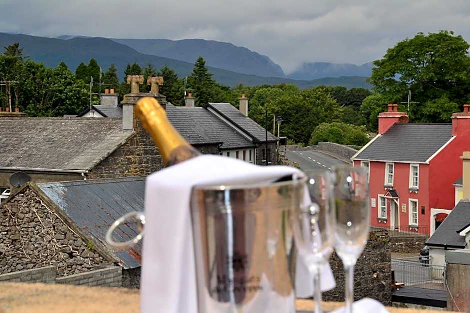 Fairhill House Hotel