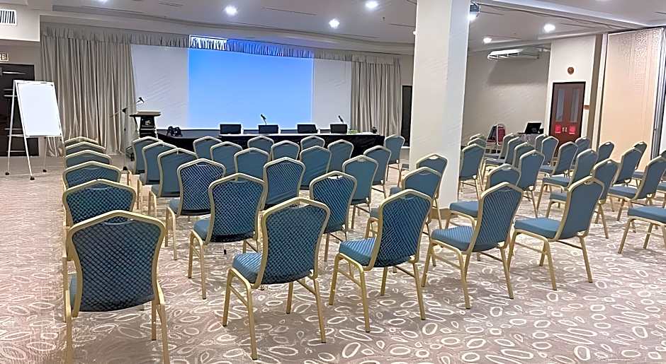 Putra Brasmana Hotel