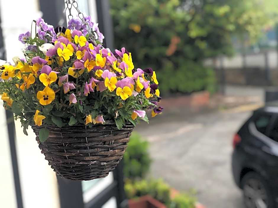 Hendham House - Near Etihad Stadium, CoOp Live Arena, AO Arena, Piccadilly Train Station & Manchester City Centre