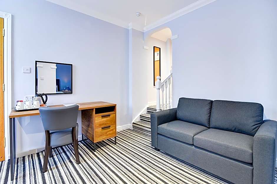 Aston Court Derby City Centre by Belvilla