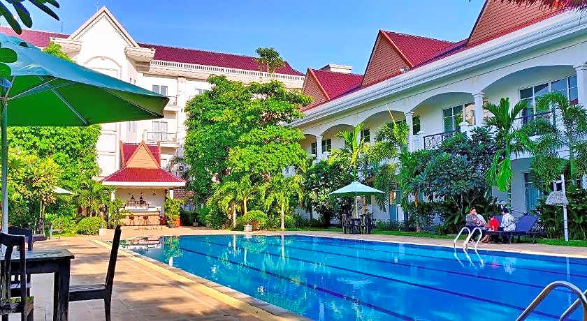 Glorious Hotel & Spa