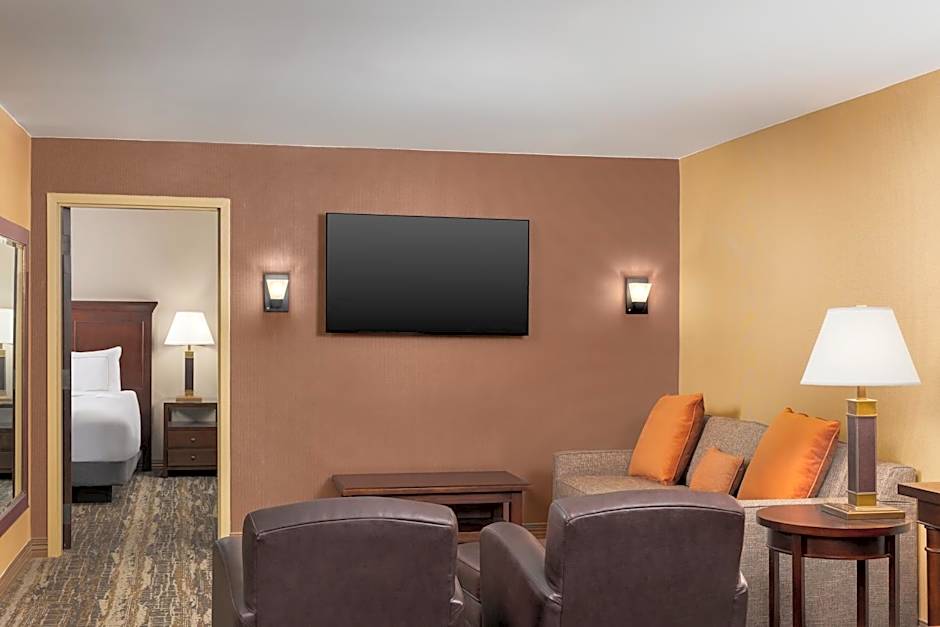 DoubleTree By Hilton Cincinnati Airport