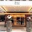 The Roger Smith Hotel