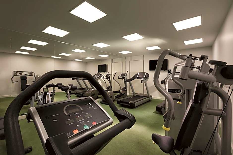 Adina Apartment Hotel Berlin Hackescher Markt