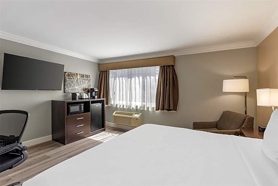 Best Western Plus LA Mid-Town Hotel