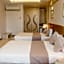 Holiday One Hotel