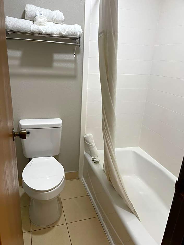 Travelodge by Wyndham Tucson AZ