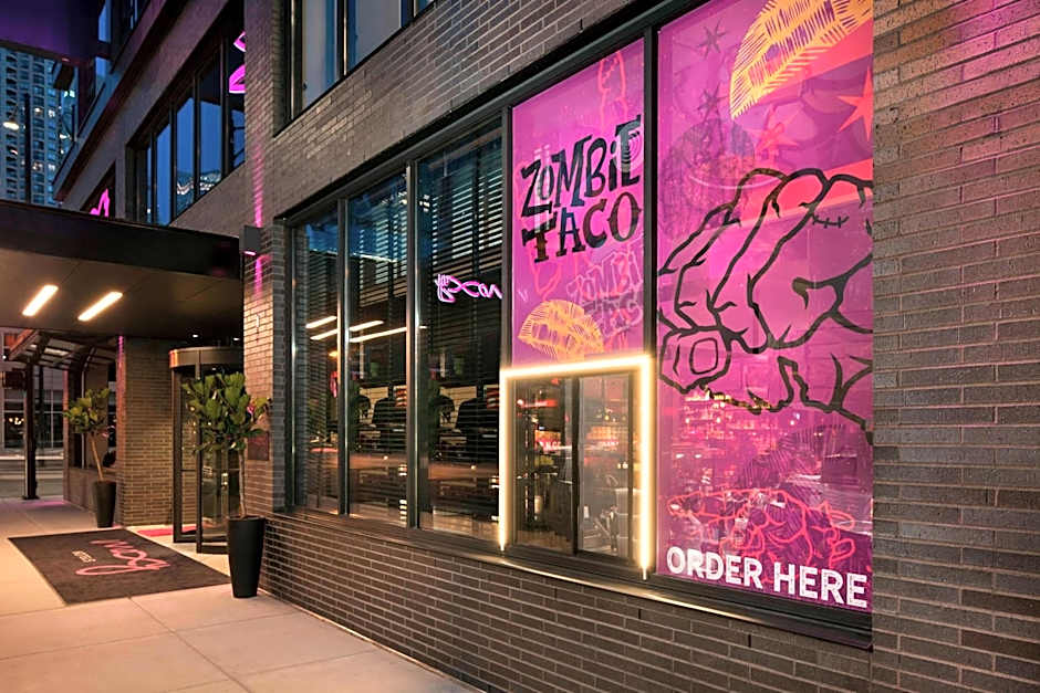 Moxy by Marriott Chicago Downtown