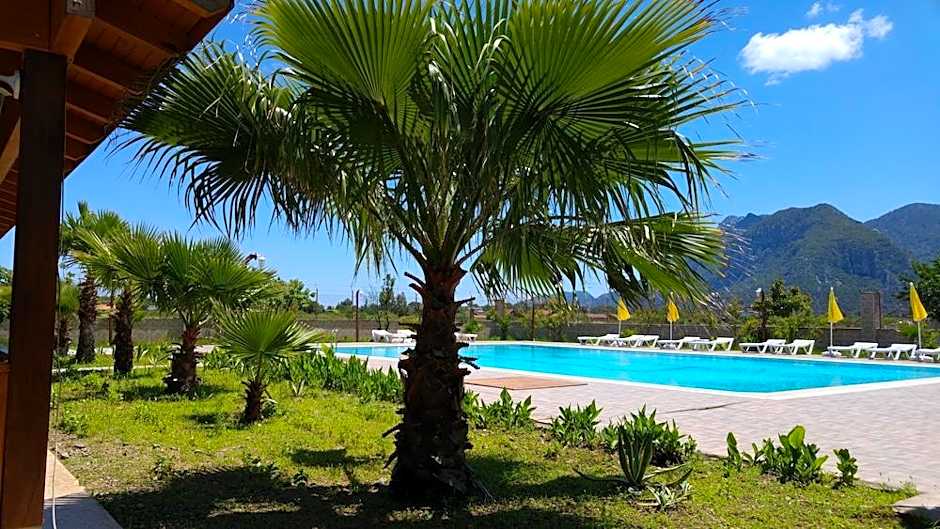 APELLA HOTEL