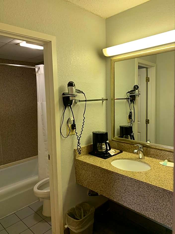 Pigeon Forge Parkway Inn
