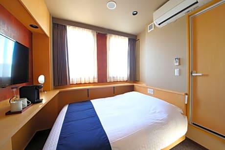 Double Room - Non-Smoking