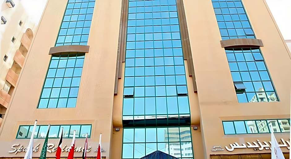Spark Residence Deluxe Hotel Apartment