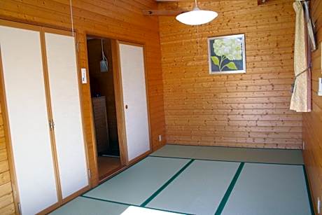 Cottage with Partial Mt.Fuji View
