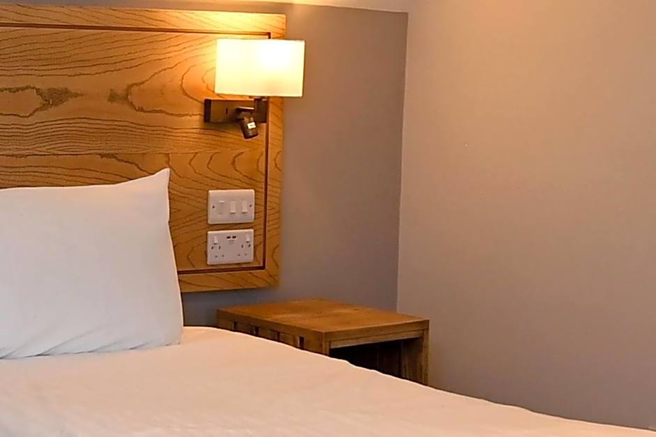 Swan, Thatcham by Marston's Inns