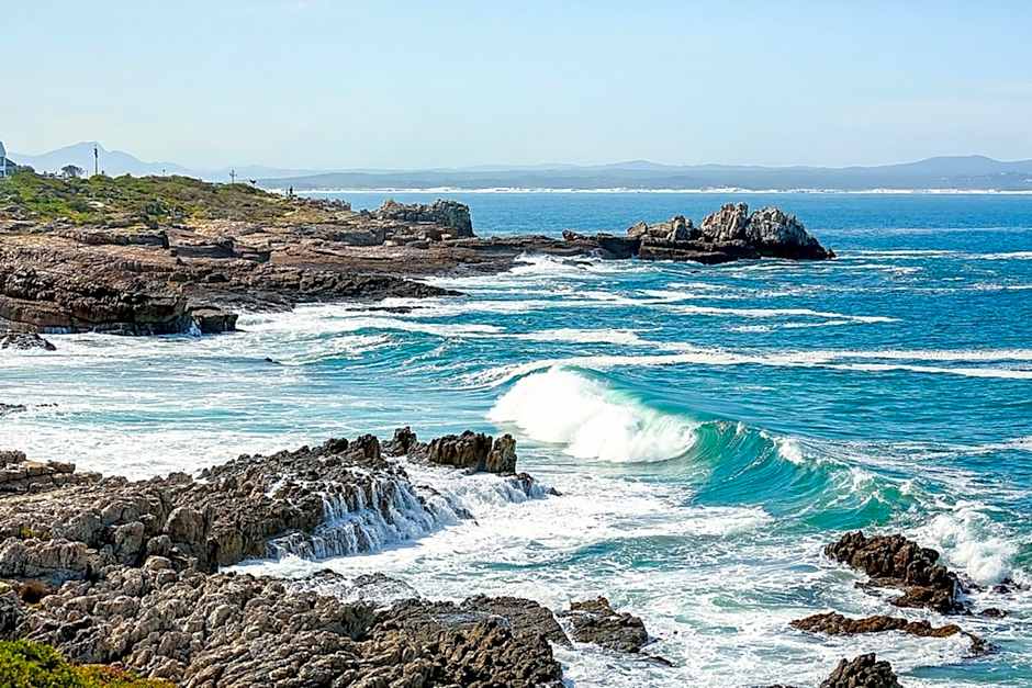 Misty Waves Boutique Hotel