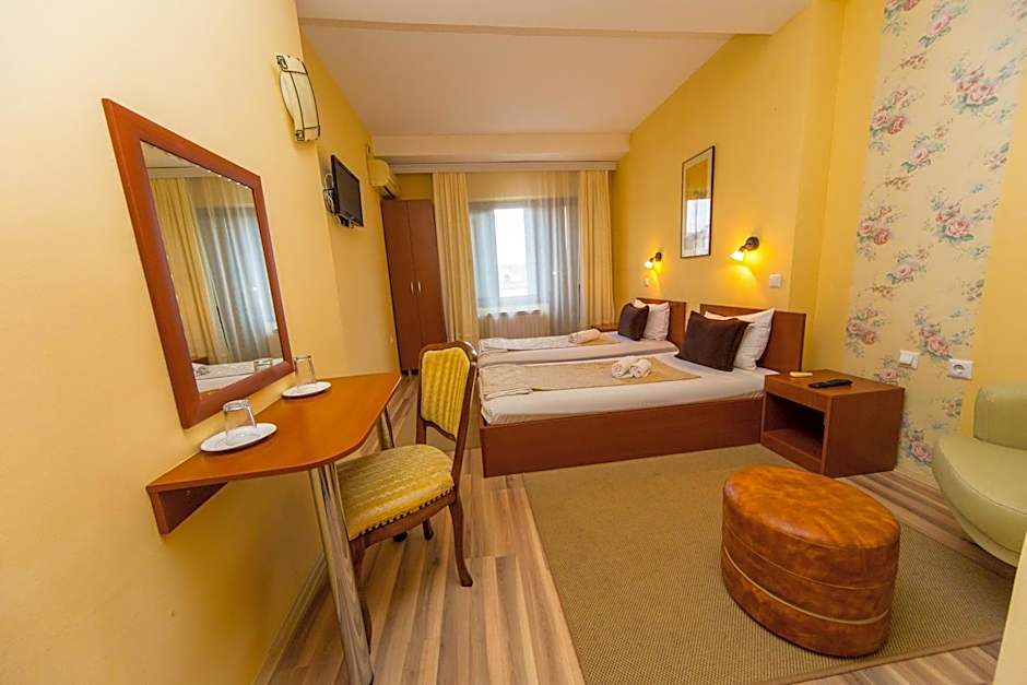Photo 1 of 14 of Comfort 2 Beds