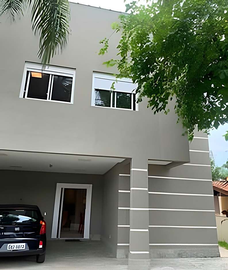 Beira mar alto padrão!