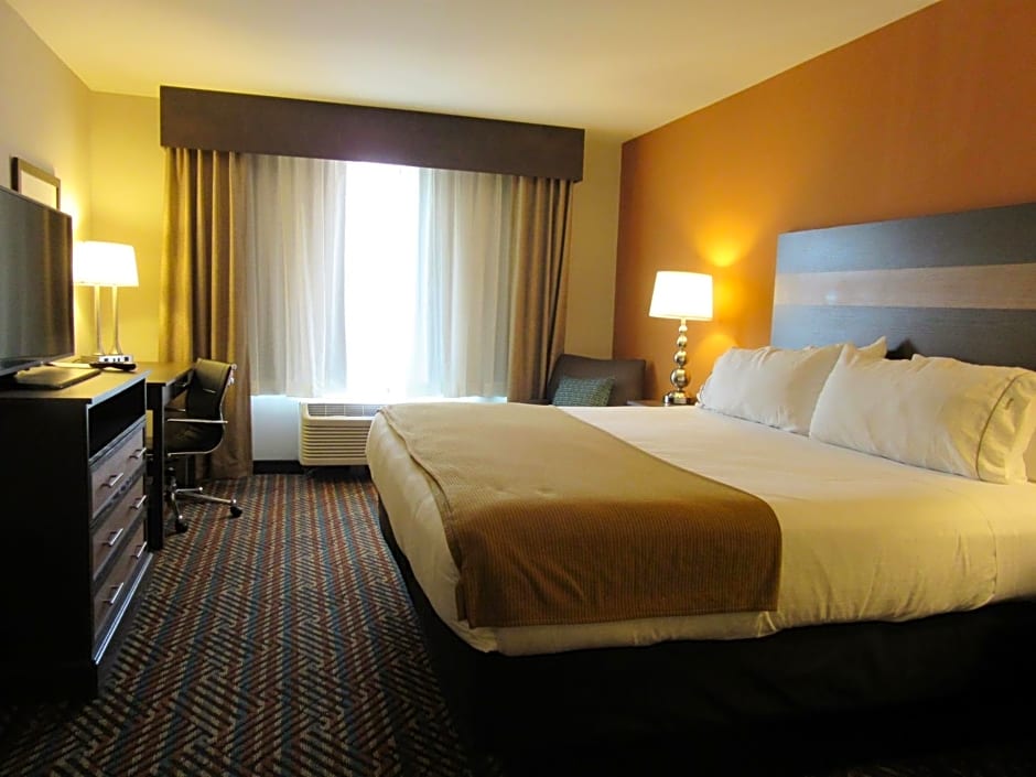 Holiday Inn Express Wichita South