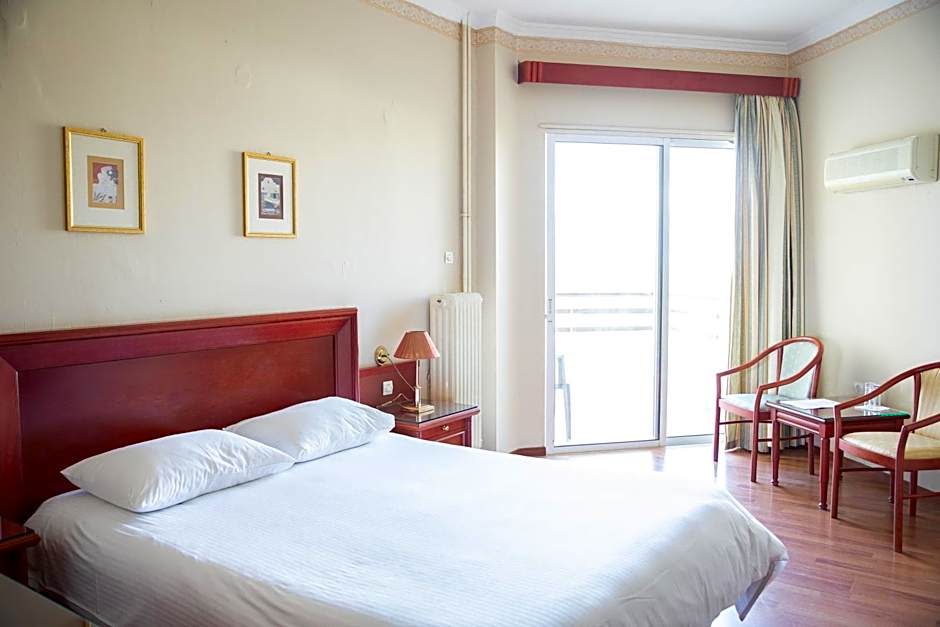 Tzaki hotel & restaurant Patras