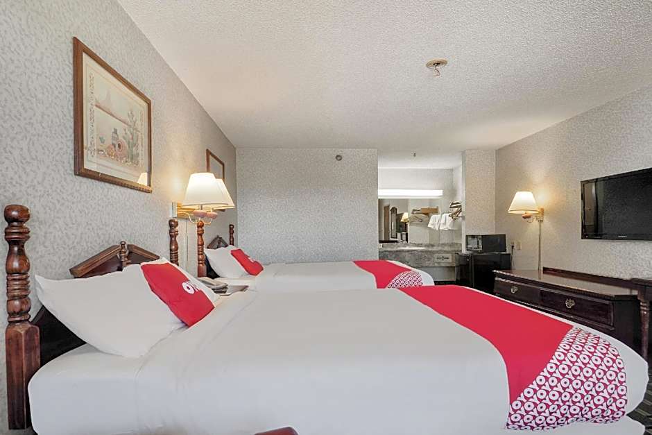 Lonestar Inn & Suites, Erick OK - Hwy 40 BY OYO