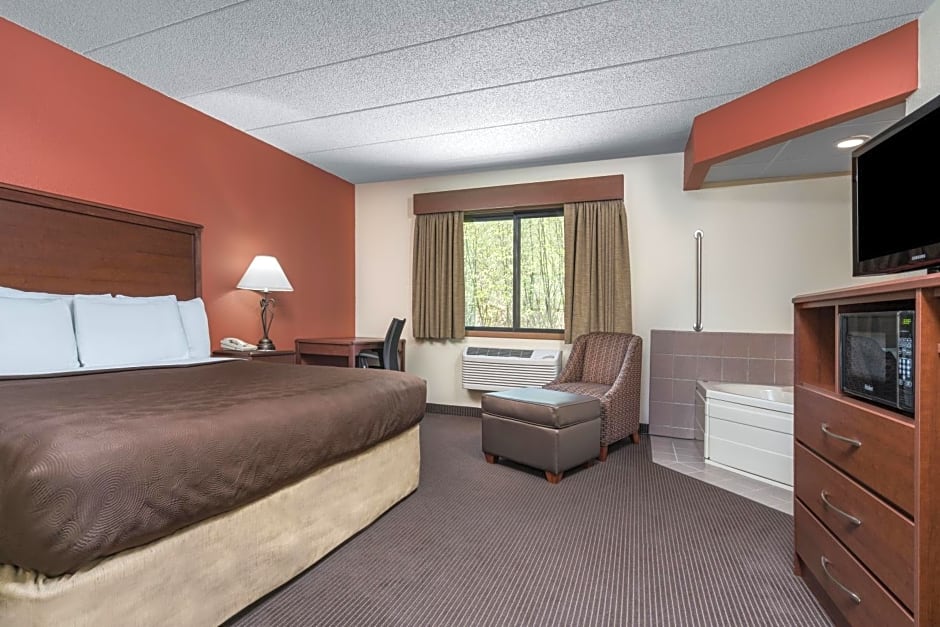 AmericInn by Wyndham Tofte Near Lake Superior