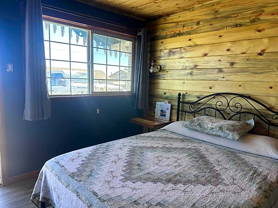 Sugarloaf Mountain Motel