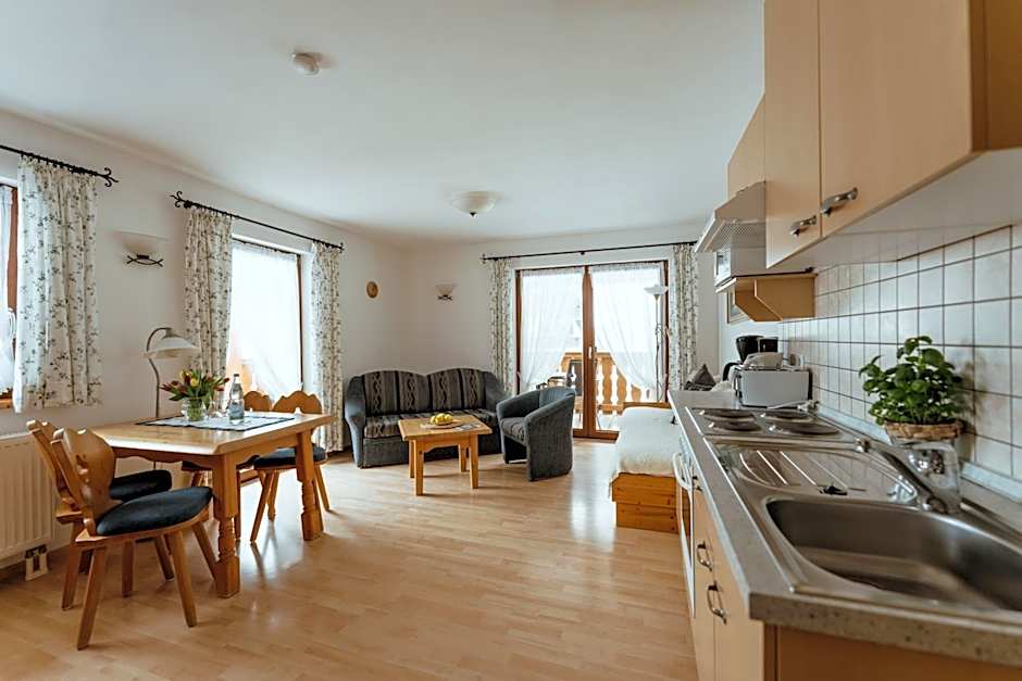 Schwarzwald-Hotel Kraeutle