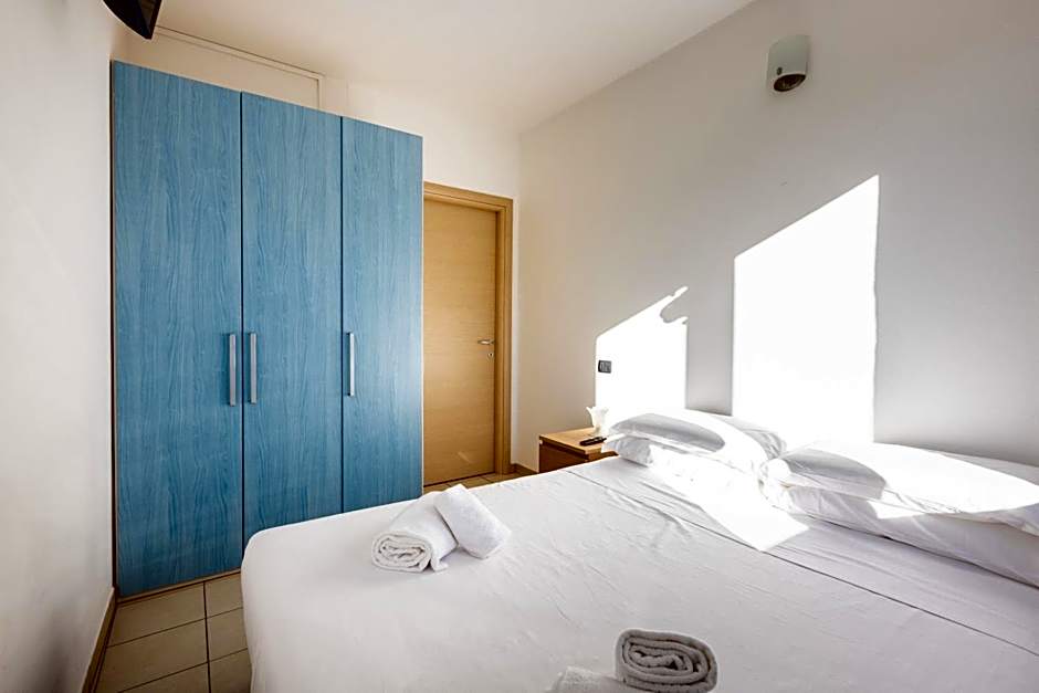 Spluga "Relax & Apartaments" by Alfio Colombo