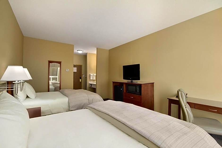 Days Inn & Suites by Wyndham Brandon