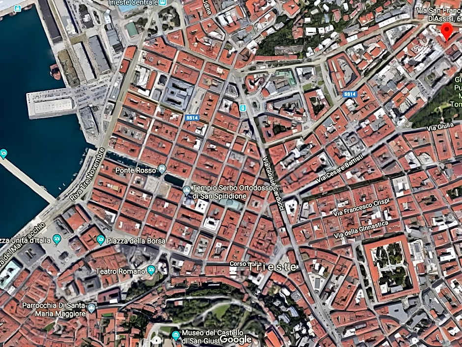 Appartamento in centro con wifi e posto auto in garage