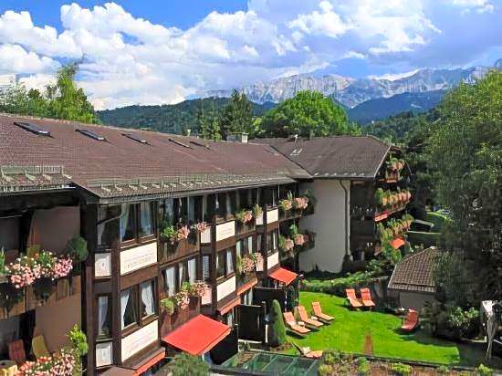 HENRI Country House Garmisch-Partenkirchen