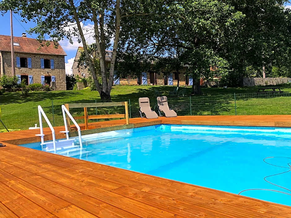 Maison d'hôtes Ourdeaux et gîte Chez Rouchon