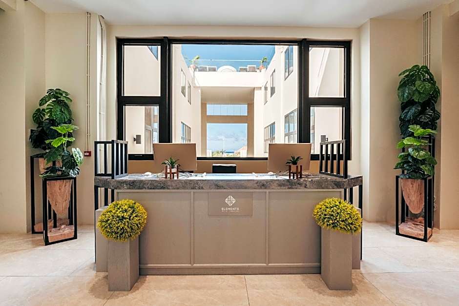 Elements Hotel & Shops Curacao