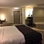 Country Inn & Suites by Radisson, Platteville, WI