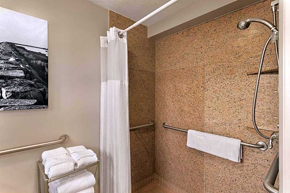 Radisson Hotel Providence Airport