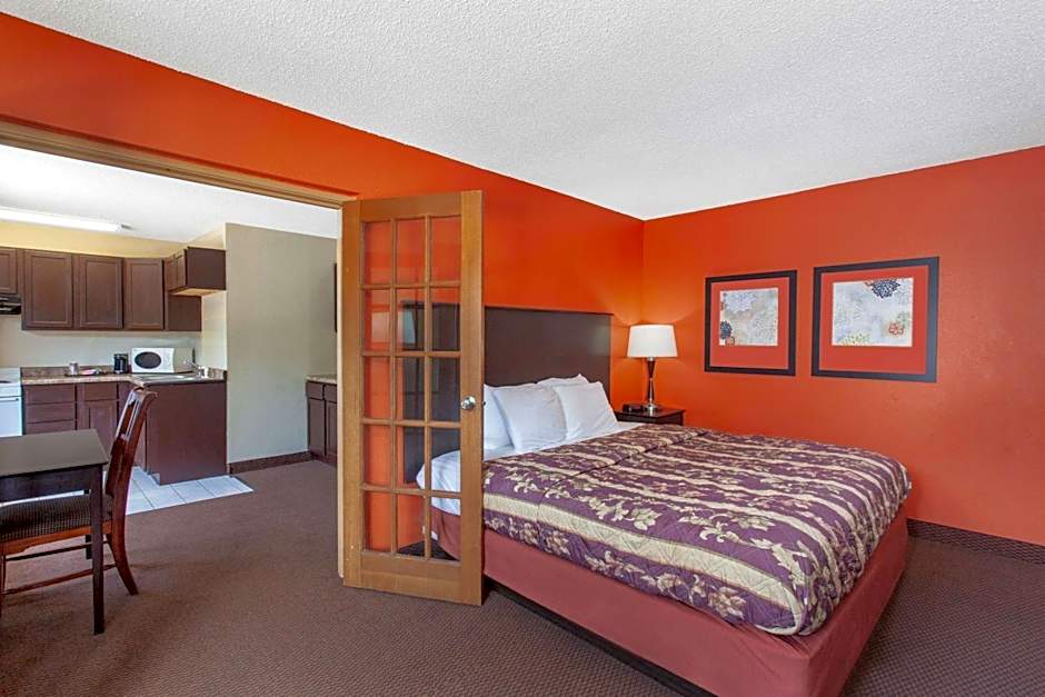 AmericInn by Wyndham Ham Lake