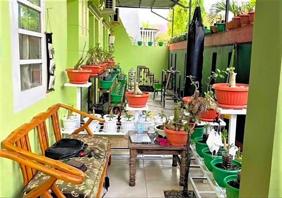 Hotel O Wisma Aliyah Near Sidrap