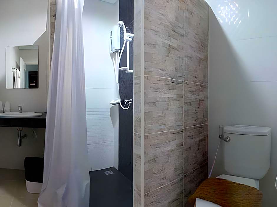 The Icon service apartment