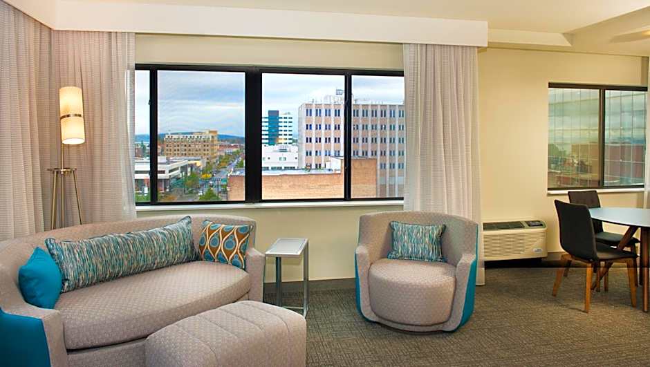 Courtyard by Marriott Seattle Everett Downtown