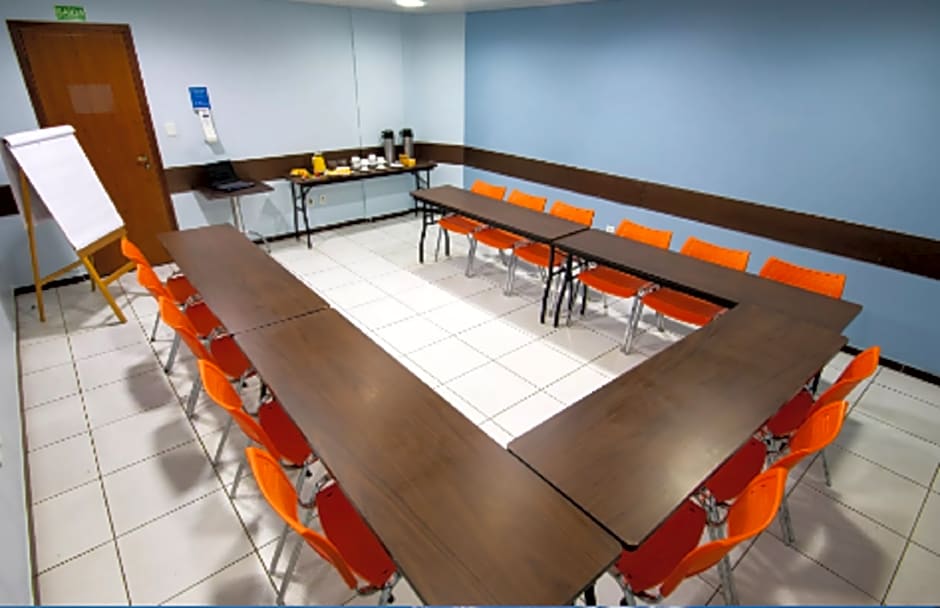 Hotel Dan Inn Sao Carlos