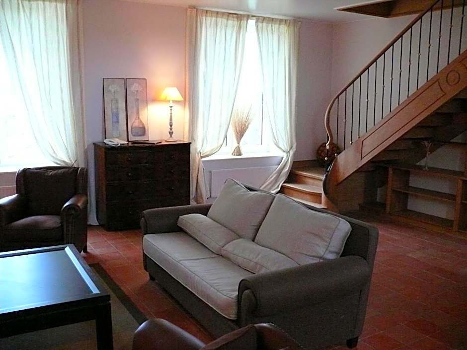 Grand Hôtel "Château de Sully" - Piscine & Spa -Teritoria