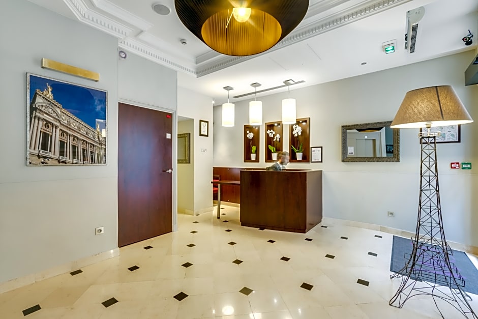 Le 12 Hôtel