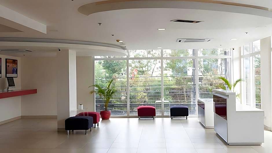 Red Planet Clark Angeles City